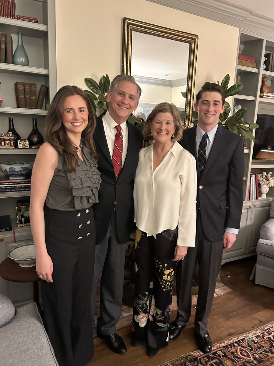 French Hill tweet media