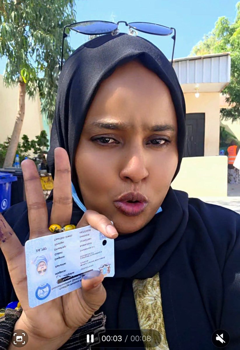 MunaAxlaa's tweet photo. Voiting is not only our right, it’s our power, Maanta waan ku cibaadeysanay, Codkena , 
#MahdsanidMadaxweyne,
#ThanksMHSh 
@HassanSMohamud @TheVillaSomalia https://t.co/x0MsMURtmC