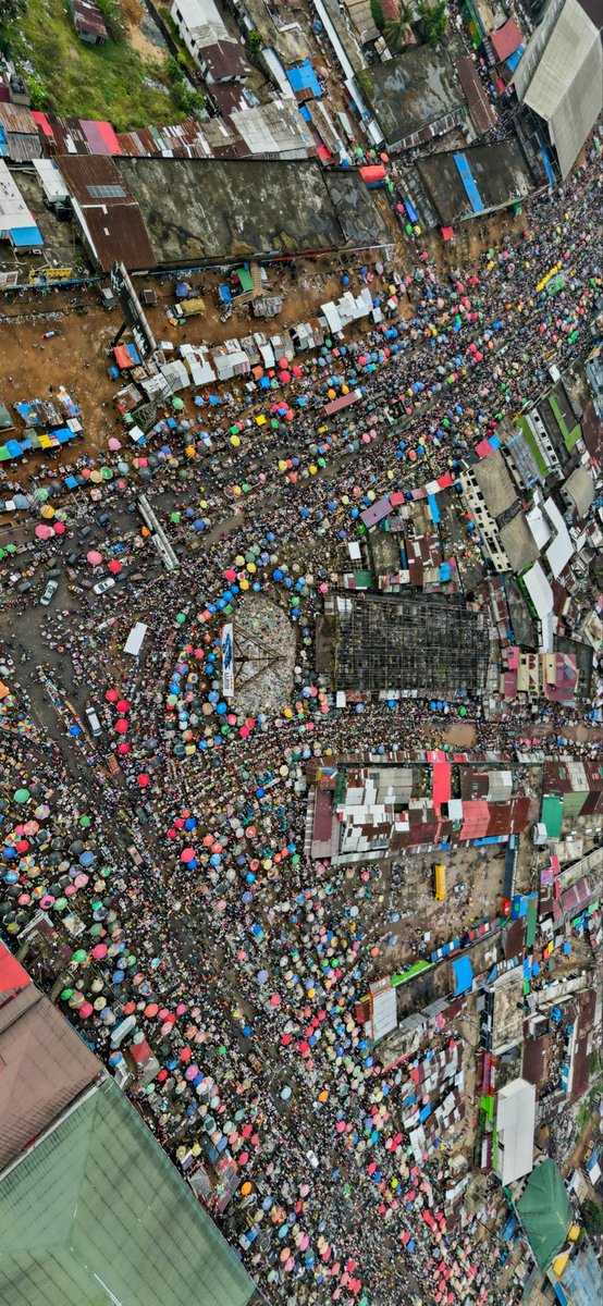 Redlight Market Christmas Morning