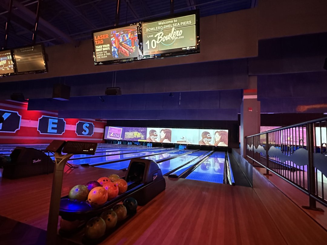 AdonisMoore14's tweet image. Let's get to know the bowling balls!