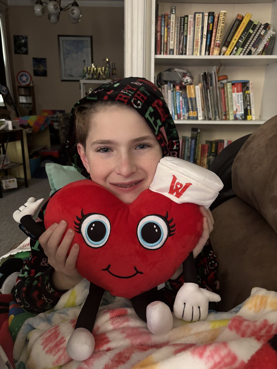 CopyinCity's tweet photo. Thanks @WooSox for fulfilling my #WooSoxWishList this holiday season! My son was so surprised and thrilled! https://t.co/cTzig2Qi5f