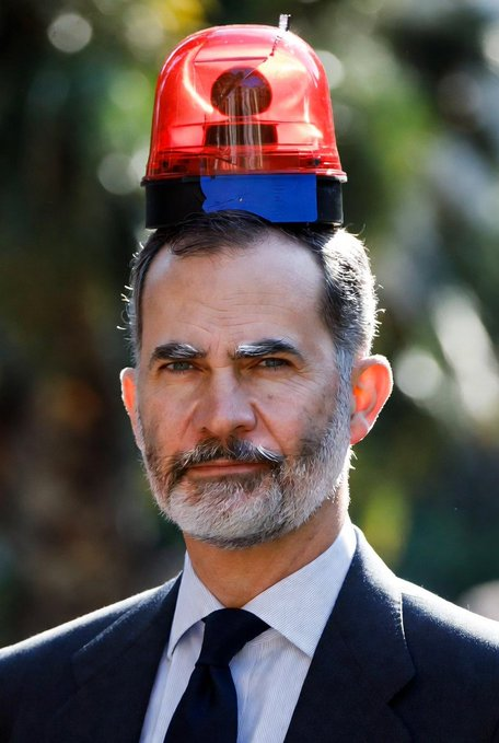 aksaKaLaksalraM's tweet photo. llevo  ya 5 años que no dejo que el Hijo de Bárbara Rey me de la paliza.
Y a mucha honra https://t.co/PGZnZkYqCa