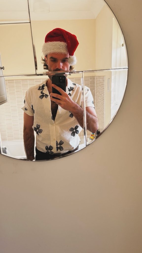 John-Henry Phillips tweet media