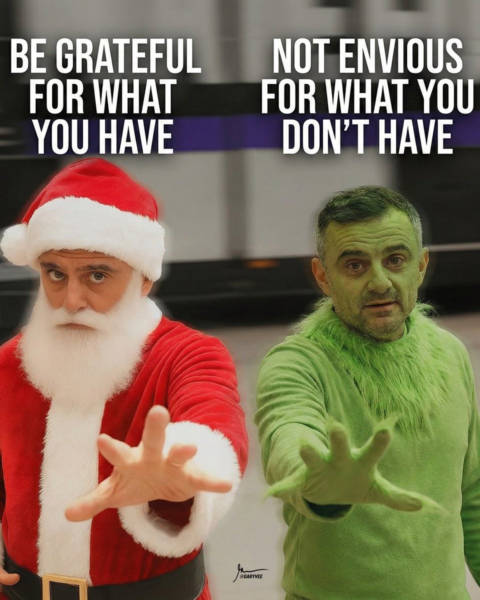 A simple Xmas 🎄 🎅 message … I usually love green … but today .. be red …  and this is a life message not a Xmas gifts message Leave a present, image size:960x1200