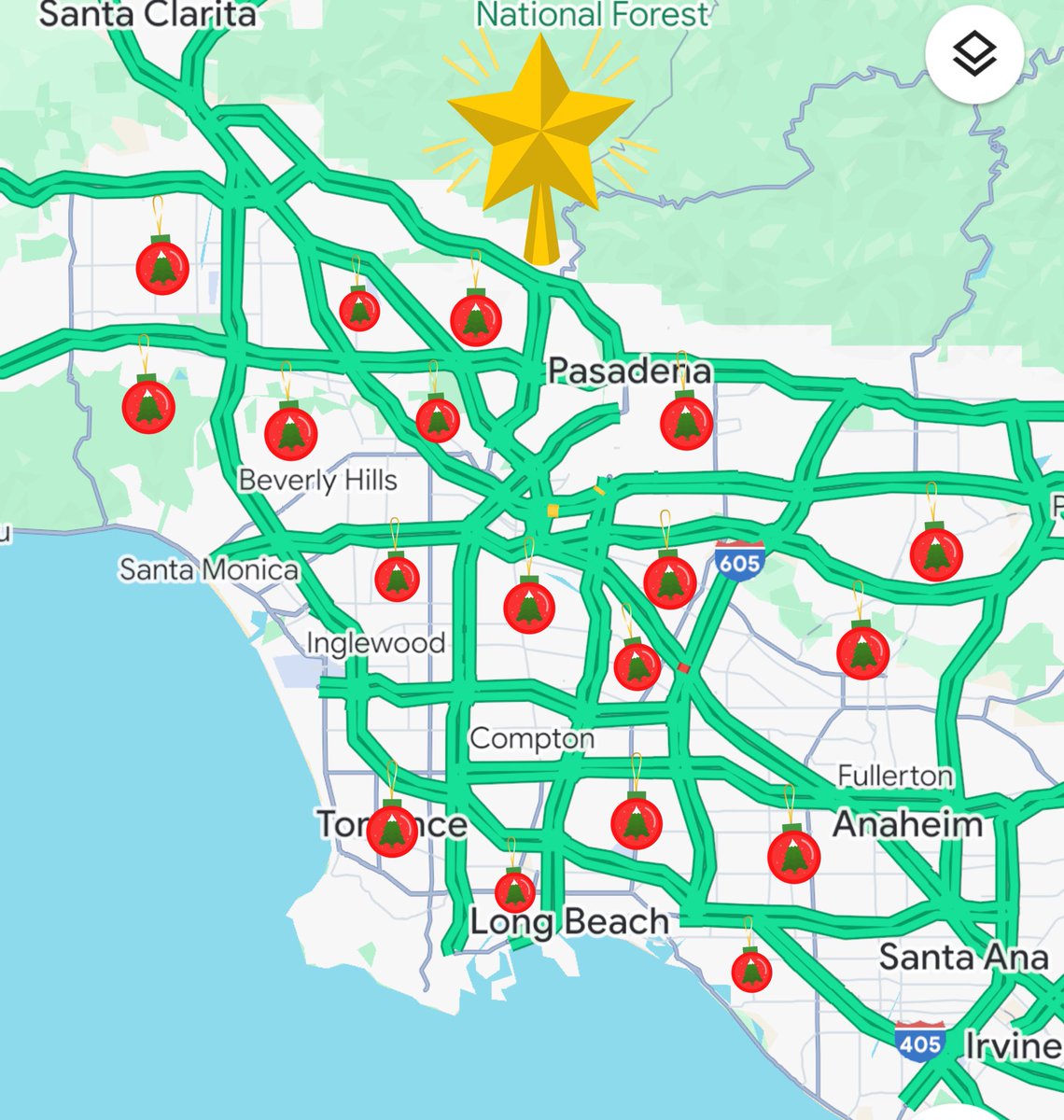 americanamemes's tweet image. The LA Christmas Tree is beautiful this year!