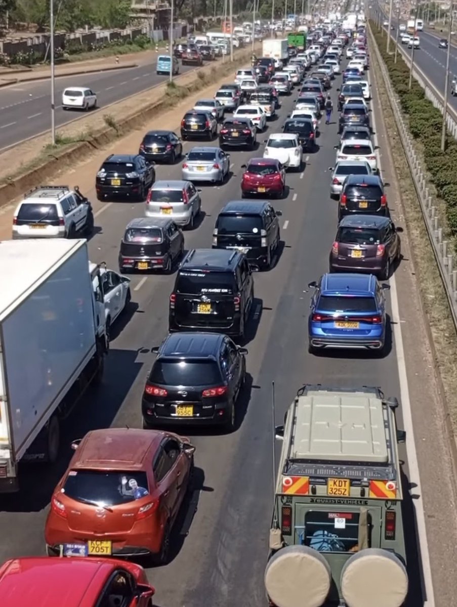 Then when <a href="/WilliamsRuto/">William Samoei Ruto, PhD</a> says we need Thika road express way mnadhani ni story za jaba......<a href="/geraldbitok/">Gerald Bitok</a> ama vipi?