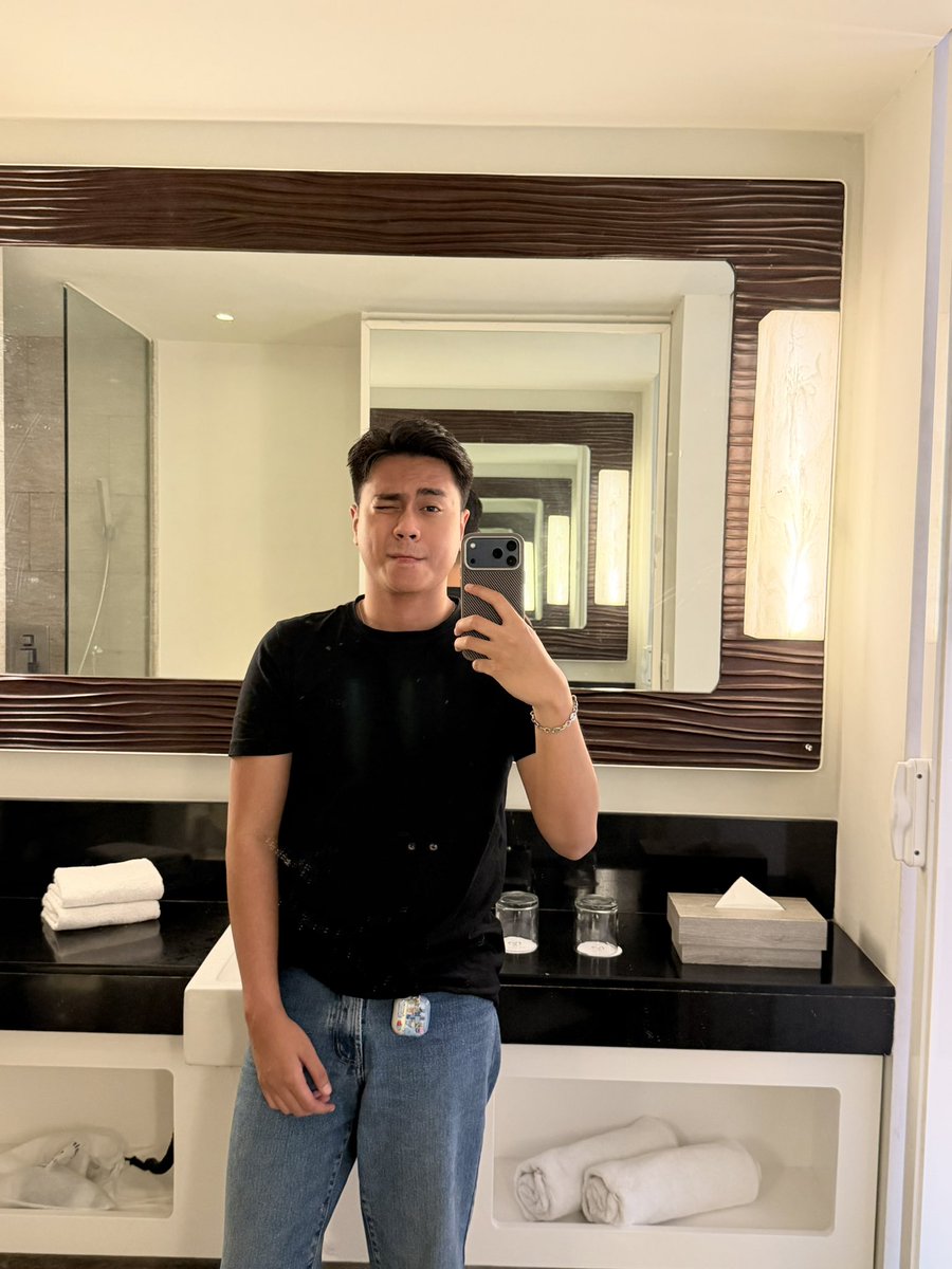 puzzythang's tweet image. bandung lagi dan lagi