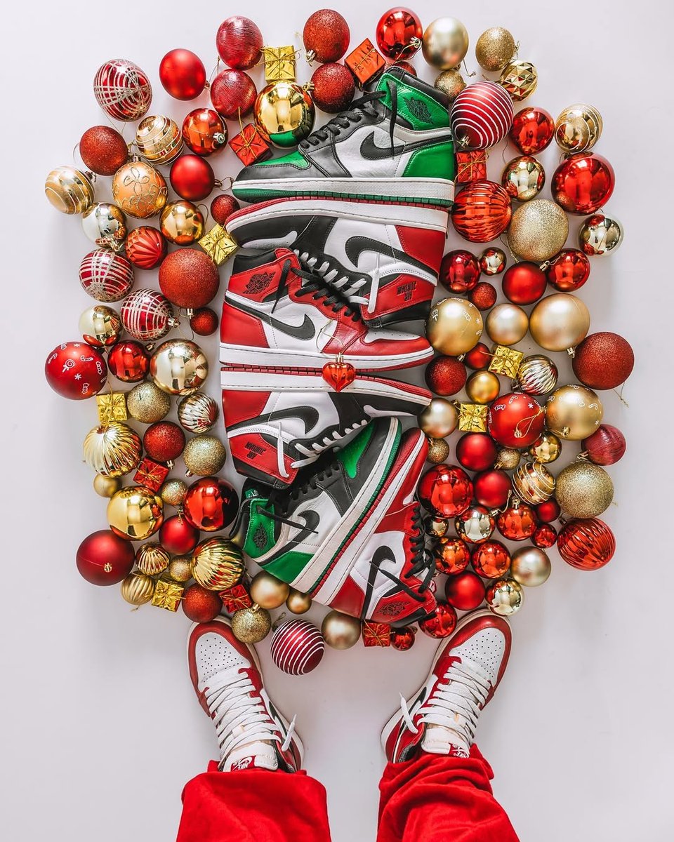 JustFreshKicks tweet media