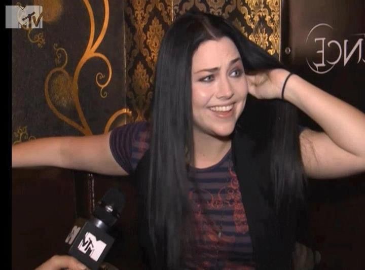 rionka (evanescence munich 2026!) tweet media