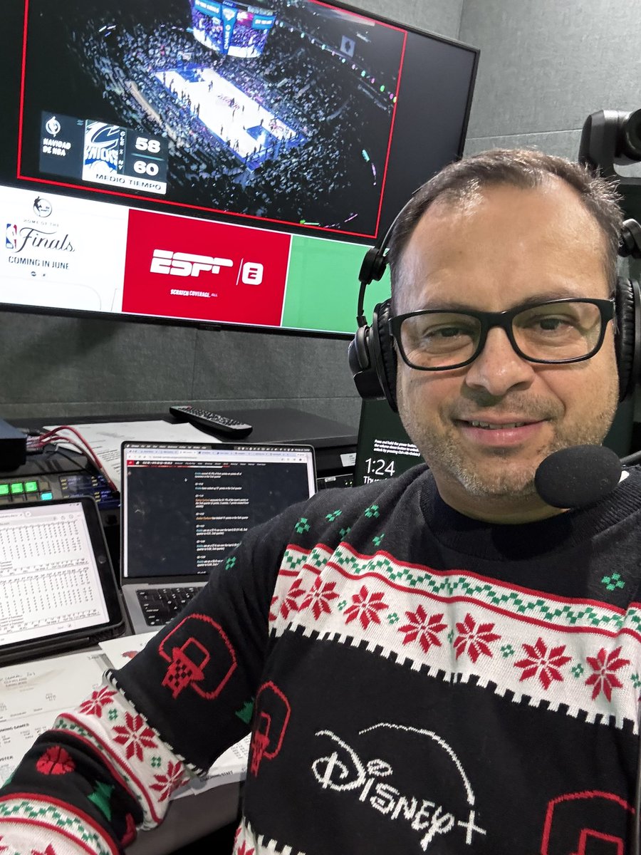 #FelizNavidad🎄🏀

Saludos desde cabina👊🏀
#NBA