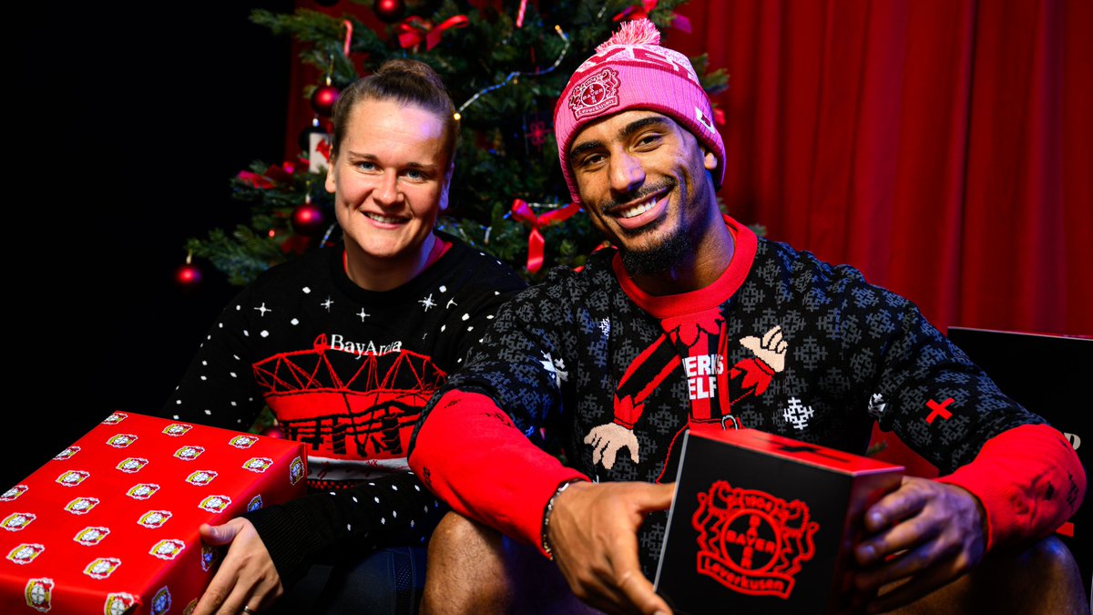 bayer04_es's tweet image. 🎁🎅🏼🎄

#SomosBayer04 ❤️🖤