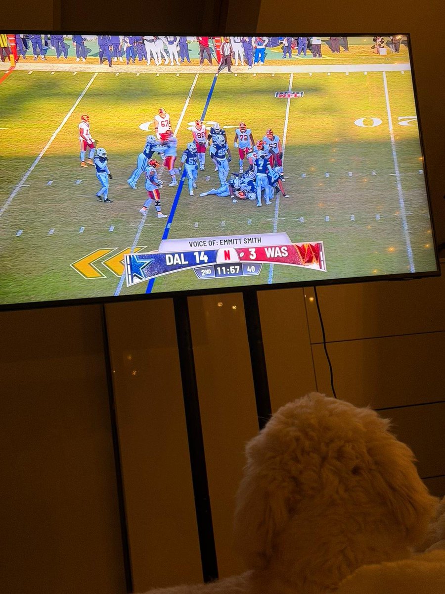 Merry Christmas from Poland ! Thank You Netflix and go Cowboys !
#NFLonNetflix