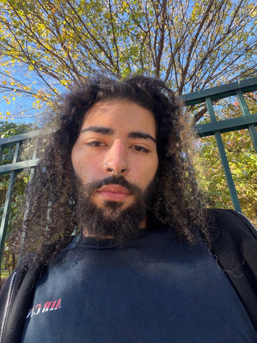 Geϻ 🥀 tweet media