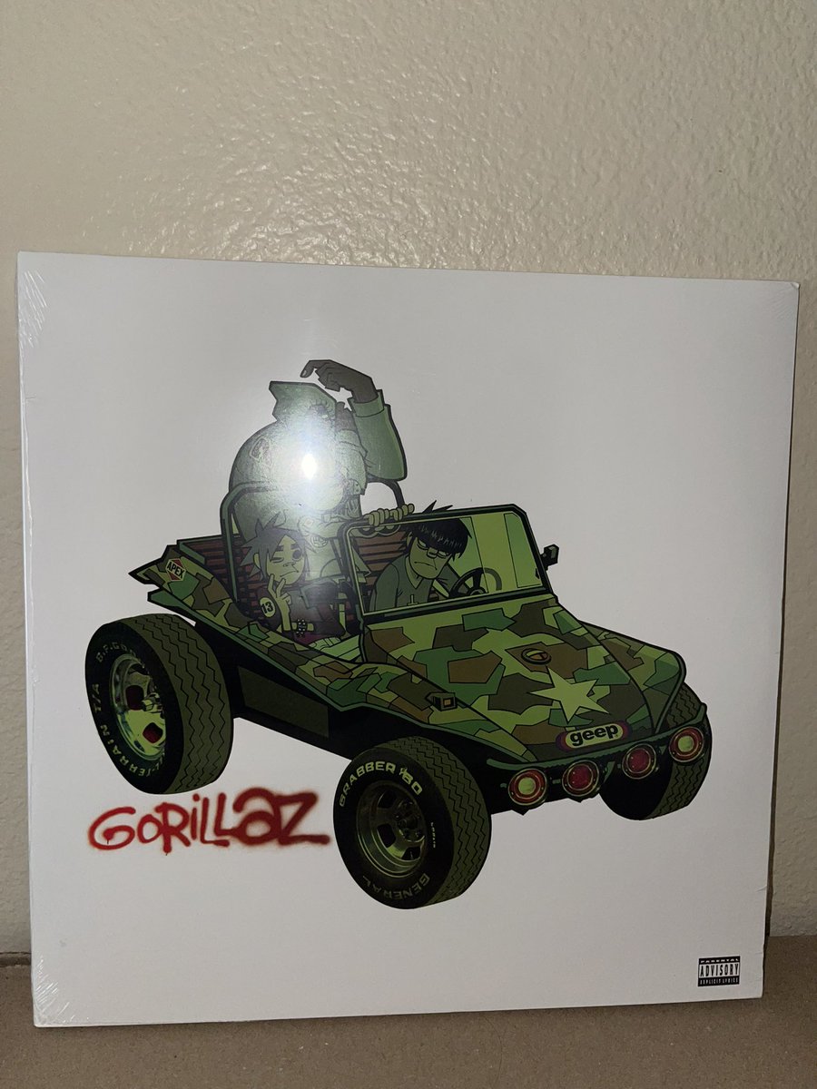 ReplyMichael's tweet image. I HAVE THE BEST SISTER EVER #gorillaz