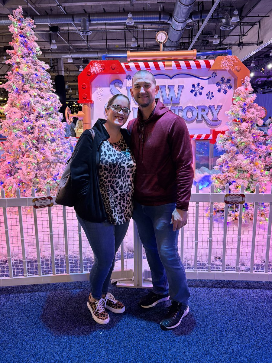 coachmurphy34's tweet photo. Merry Christmas! https://t.co/6xUASkfGLU