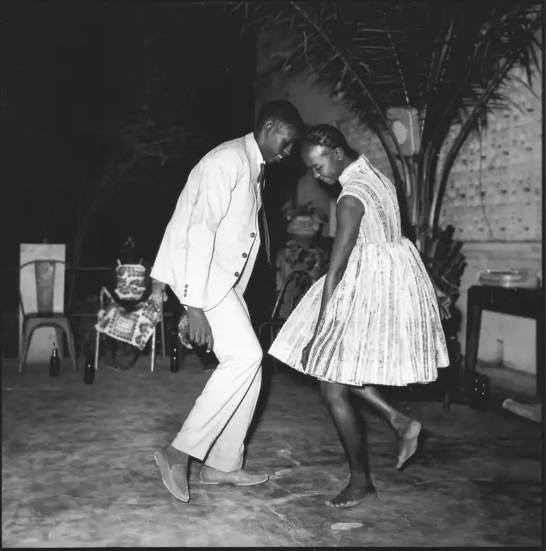 Coin study inspired by Malick Sidibe's photograph titled  "Christmas Eve"