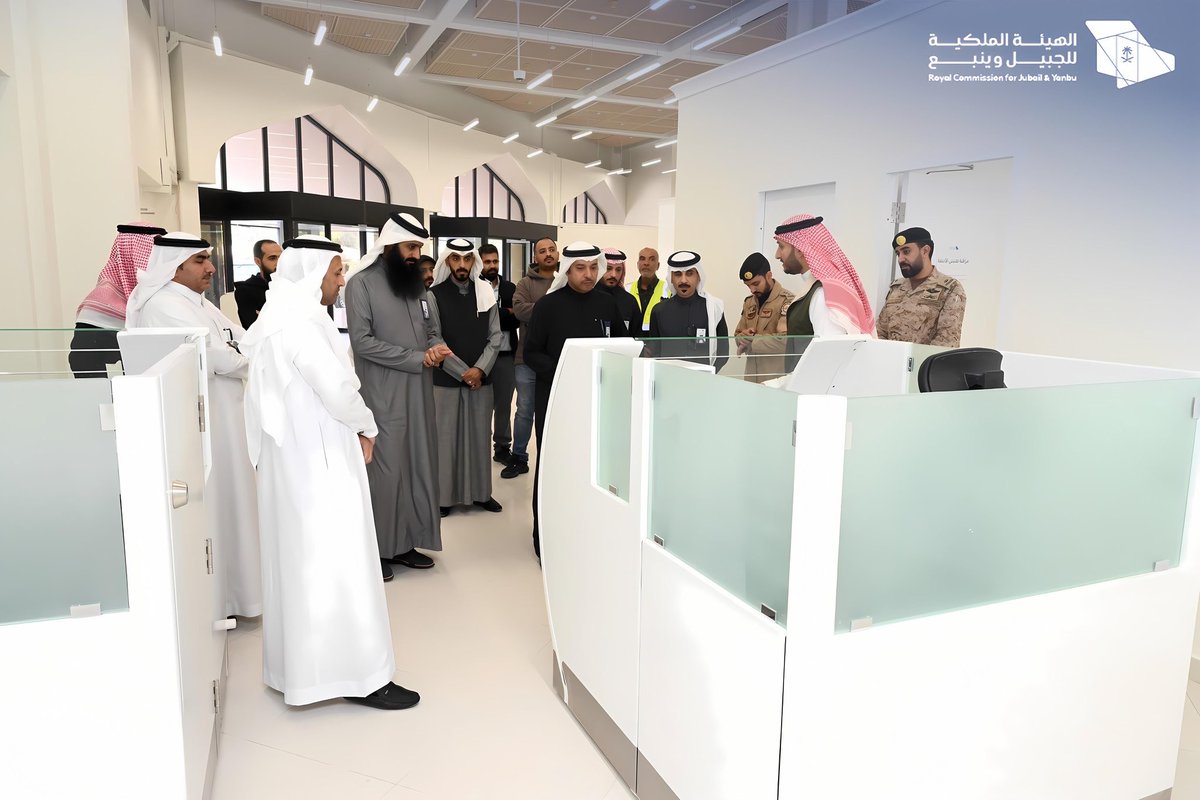 RCJY_Jubail's tweet image. زار الرئيس التنفيذي 
م. محمود الذيب @_maltheeb  
مطار الجبيل وذلك ضمن الجولة الميدانية التفقدية لمتابعة سير الأعمال والوقوف على مراحل جاهزية المرافق.

#صناعة_وحياة