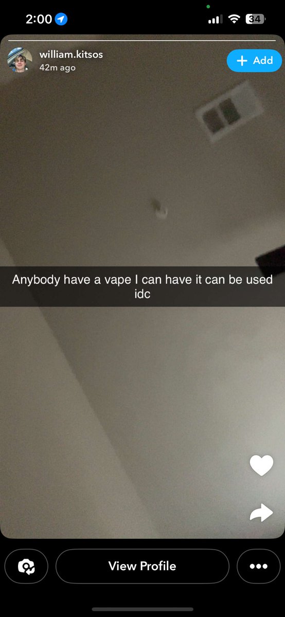 TreyyDaMenace's tweet photo. Yea I’m done with Snapchat for the day https://t.co/8yhpqQ2IDF