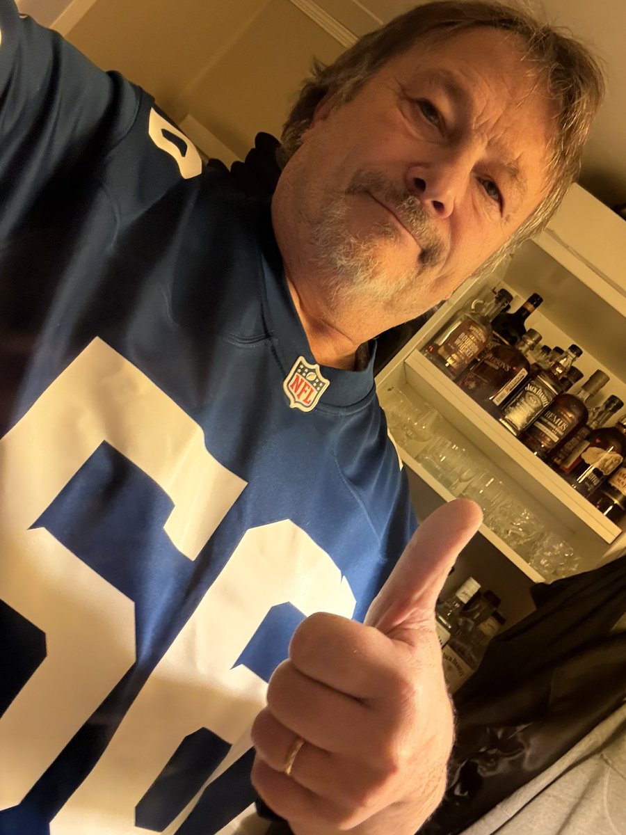 #Fantasysuperbowl starts today. Santa came with Q:s #56 Jerseys <a href="/Colts/">Indianapolis Colts</a> <a href="/NFL/">NFL</a> <a href="/netflix/">Netflix</a> <a href="/NFLonNetflix/">NFLonNetflix</a>