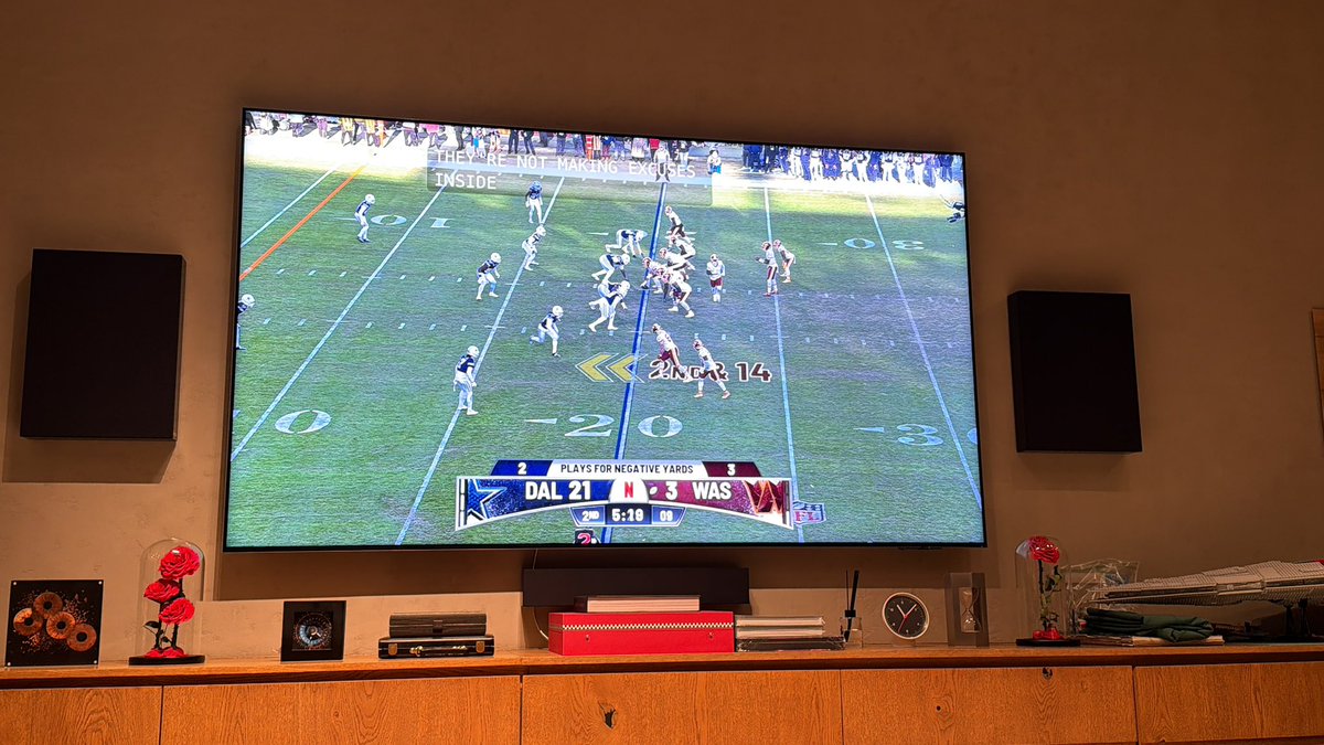 Thani from Dubai
Go Cowboys 
#NFLonNetflix