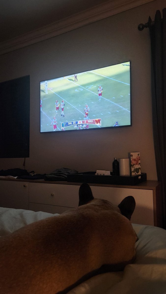 #NFLonNetflix Xmas NFL with the family #southafrica 🇿🇦