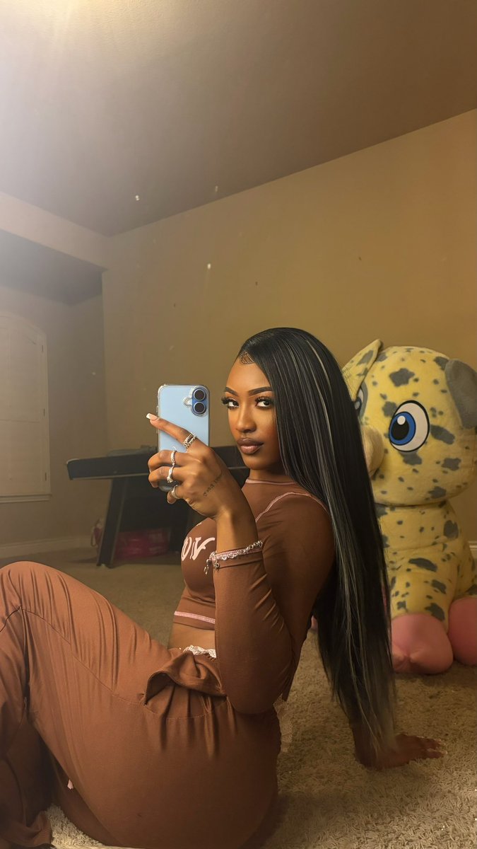 NeezyFbabyyyy's tweet image. 