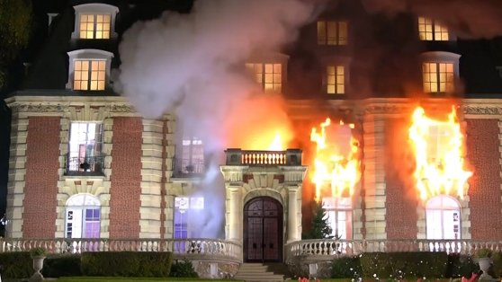 XDvidTB's tweet photo. Bastiaan si le château prend feu 🔥🤣😂😂😭😭
#StarAcademy #StarAcademyLive #StarAcademyLeLive https://t.co/zVLyu997YW