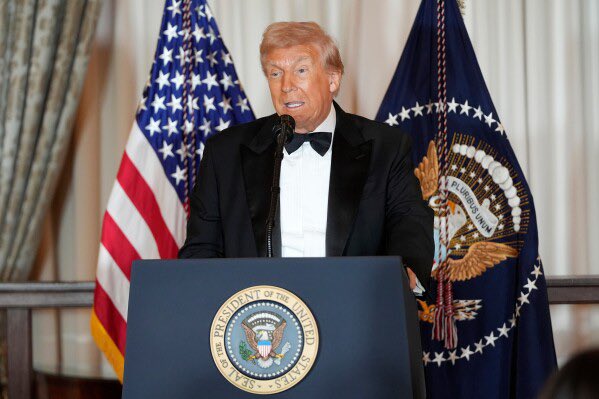 RpsAgainstTrump's tweet image. The Kennedy Center Honors on CBS, hosted by Donald Trump, just posted its lowest ratings ever.

Preliminary Nielsen data show just 2.65 million viewers, down from 4.1 million in 2024, a 35% drop.

SAD!