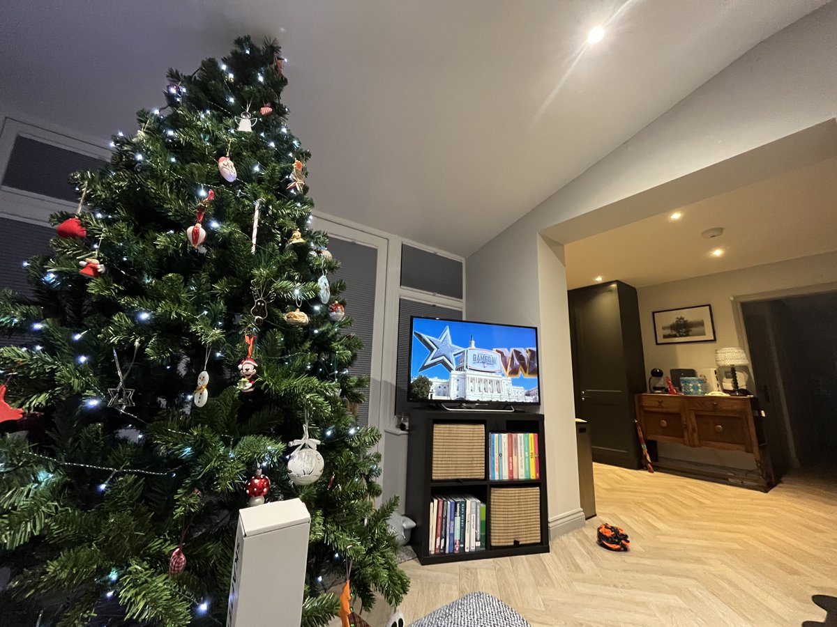 Gordon Crowe tweet media