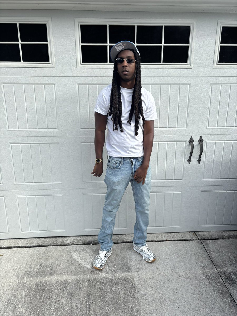 SideshowDmo's tweet image. Merry Christmas 🎁🎄