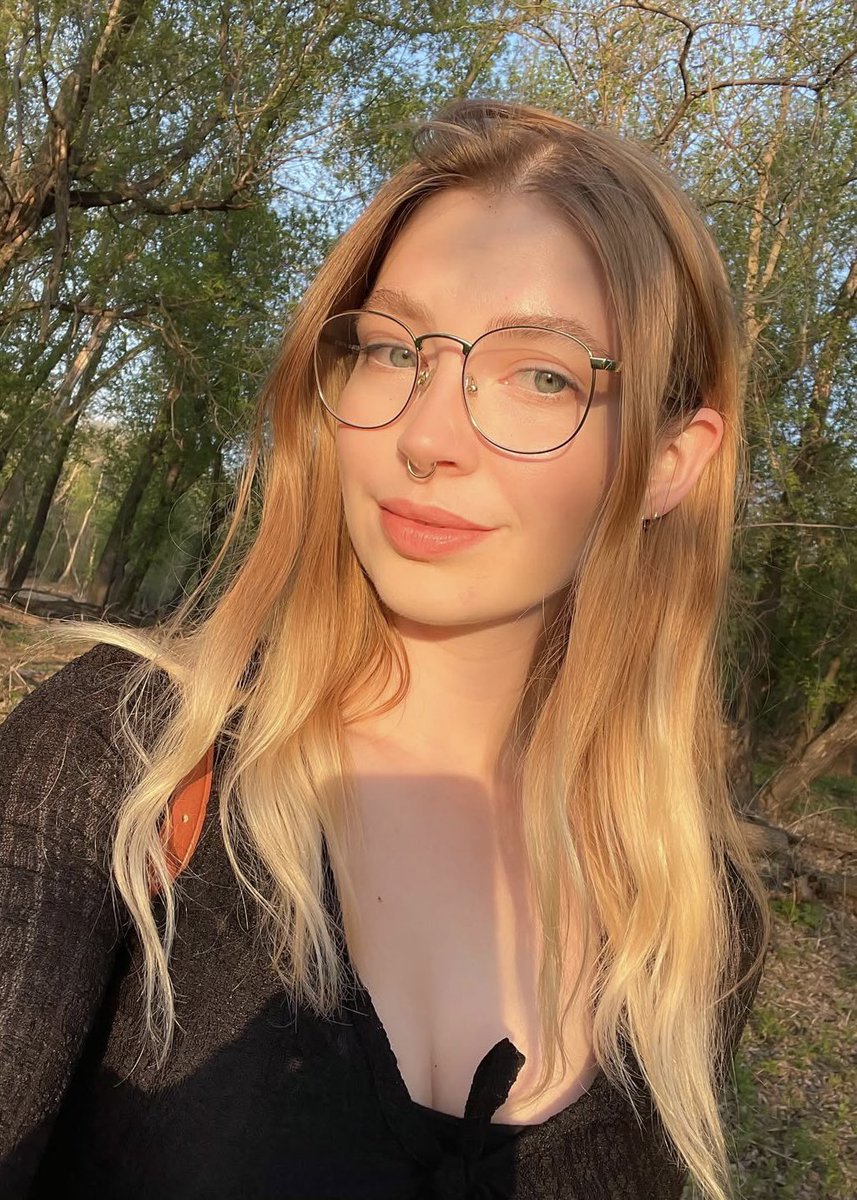 Miss Canary 🌤️ tweet media