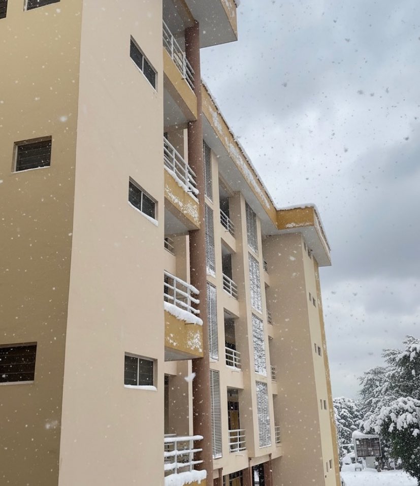 bhadext's tweet image. Scenes at faculty of Pharmacy and Pharmaceutical sciences, KNUST now❄️🥶