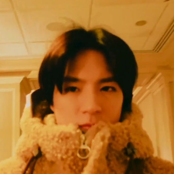 fuckjenfs's tweet image. mind u this is the same guy who climbed the wall today