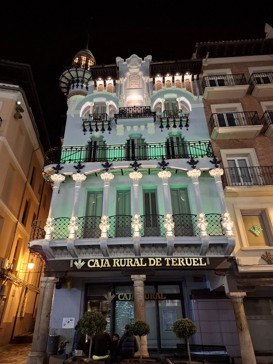 Juderias's tweet photo. Teruel 😍👇🏾 https://t.co/5GLJxWNRP9