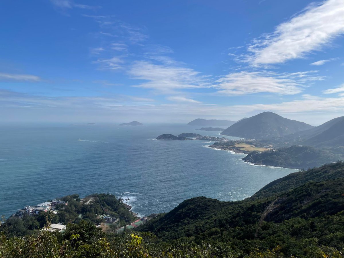 Merry Christmas  and best wishes  for ‍a happy ​new ‍year🥳