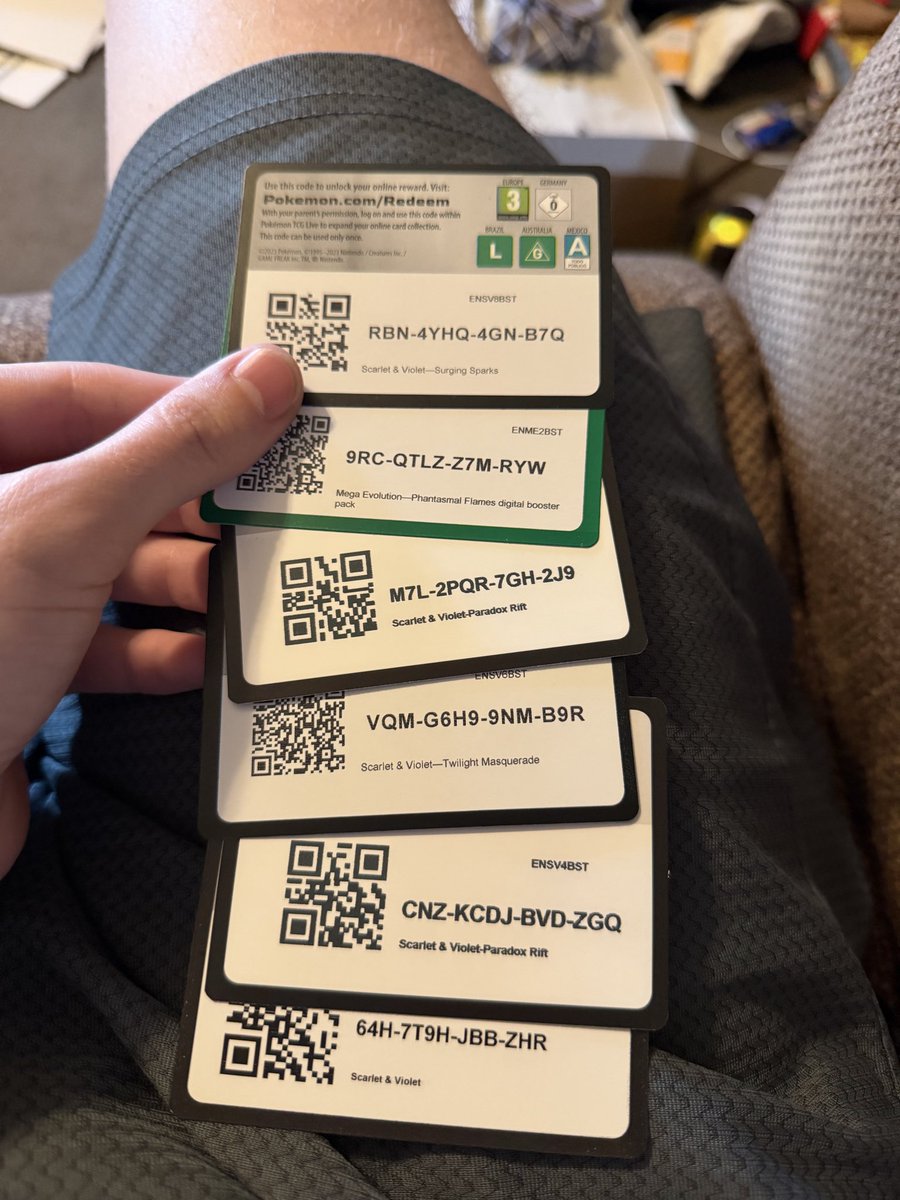 chumslog's tweet photo. whom need these https://t.co/FpL6LpDhQ0