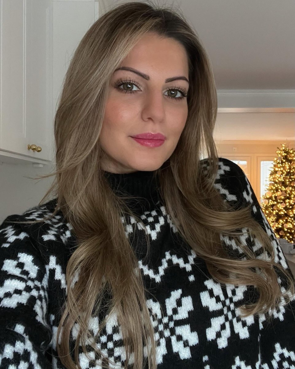 Merry Christmas🥳🥳🥳