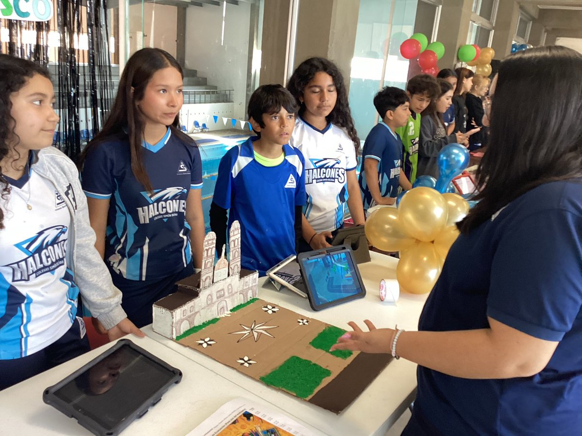 EdgarIvanSando3's tweet photo. Presentación de ciencias Biología  CIENCIA, TECNOLOGÍA E INNOVACIÓN,  utilizando las app de Apple  #appledistinguishedschools  @JersonZepeda  @csb https://t.co/9bVf1q45dE