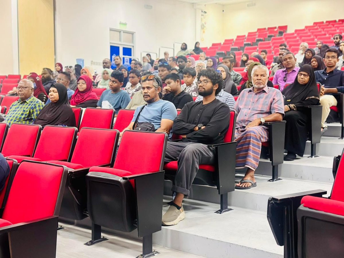 QiblaMv's tweet photo. ޑިސެމްބަރ ޢުމްރާގެ ބައިވެރިންނަށް ކުރިއަށް ގެންދެވުނު ތަމްރީން ޕްރޮގްރާމްގެ ތެރެއިން https://t.co/kVTCQyXnvr