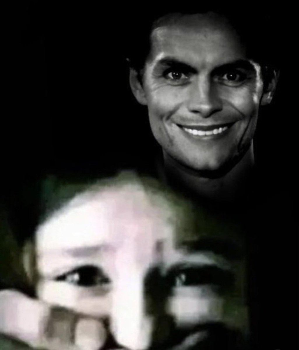 Hsetour_'s tweet image. ᅠ
ᅠᅠᅠᅠ             Michael Afton        
ᅠᅠᅠ    '     🔪 ⠀†⠀   he    ／    𝗁im
ᅠᅠᅠᅠ      fav &amp;amp; rt  ︎︎ ︎︎ ︎︎ ︎︎ ︎  #bottwt
ᅠᅠᅠᅠᅠᅠᅠᅠᅠᅠ    
ᅠ