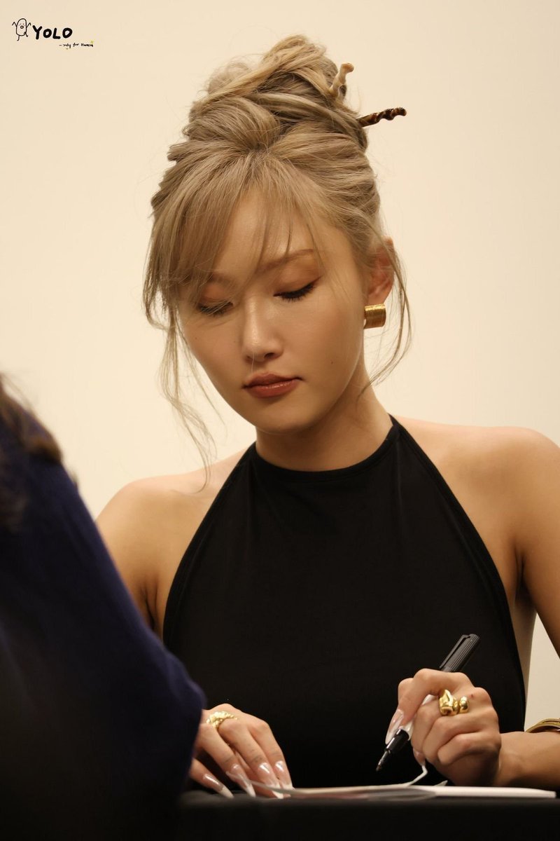 Cecilia09Ceci's tweet photo. the kind of beauty you’d write poems about https://t.co/EMR8tUxqwu