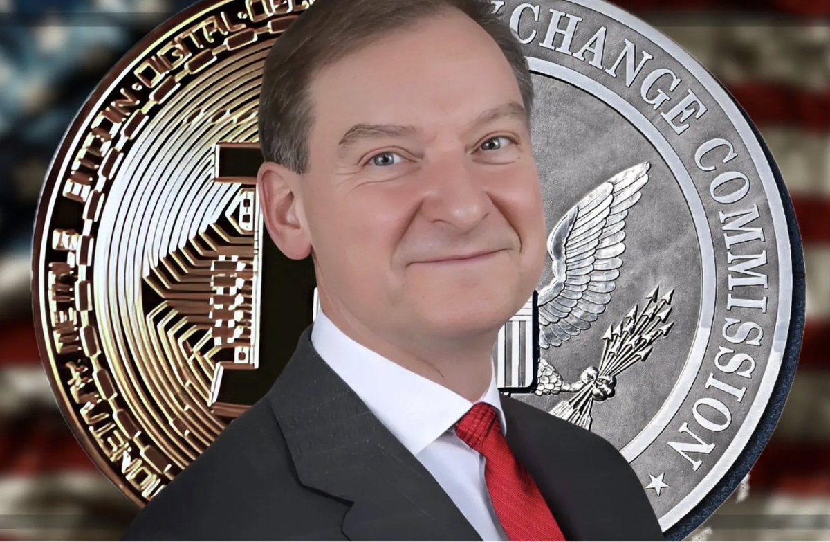 🚨CRYPTO MENTIONS SPIKE IN SEC FILINGS Blockchain mentions in SEC filings  hit 8,000 by August and stayed elevated through November, driven mostly by  Bitcoin and spot ETF activity.