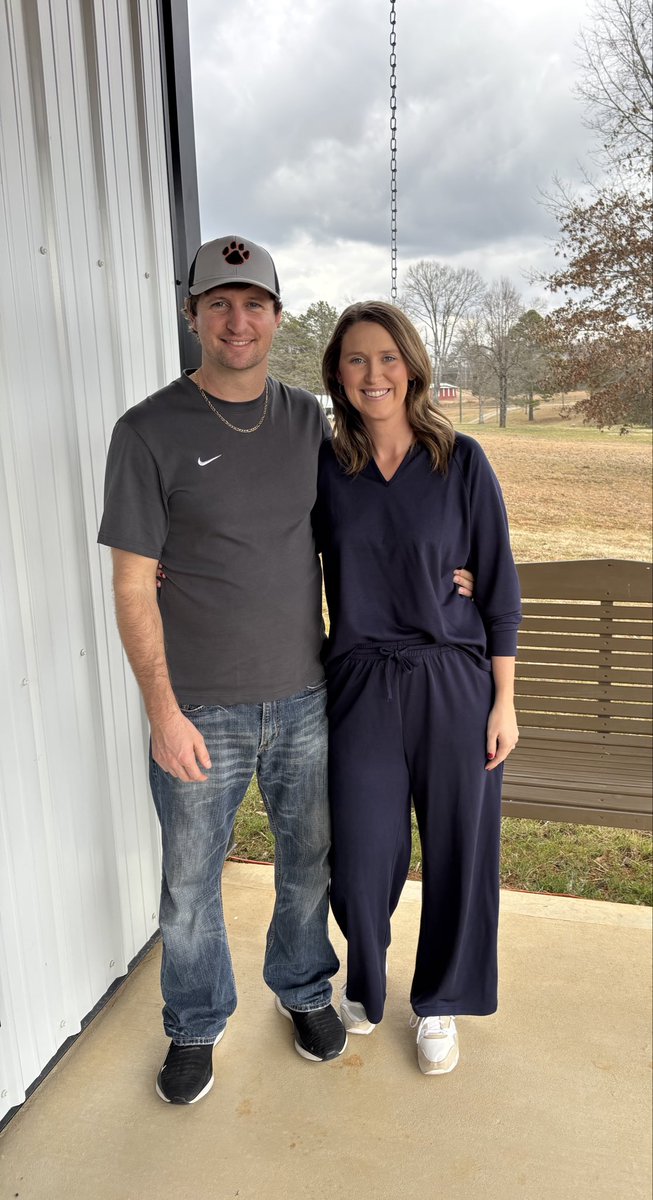 Chris Armstrong tweet media