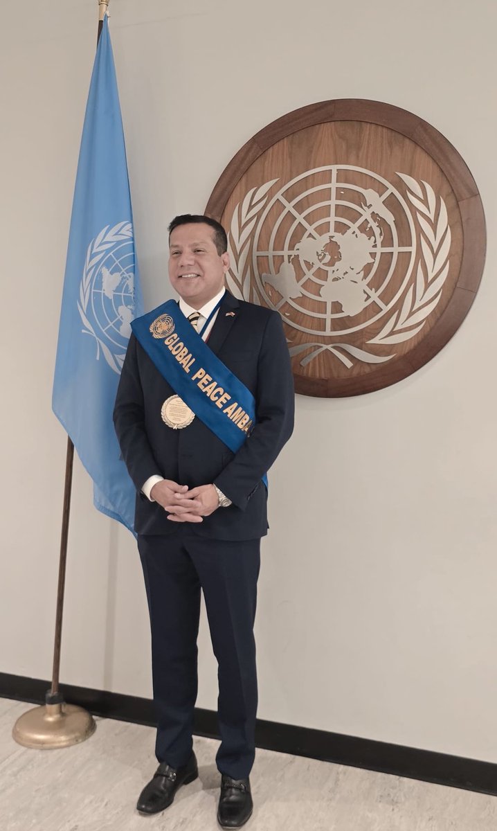 Embajador Royer Porras Zambrano tweet media