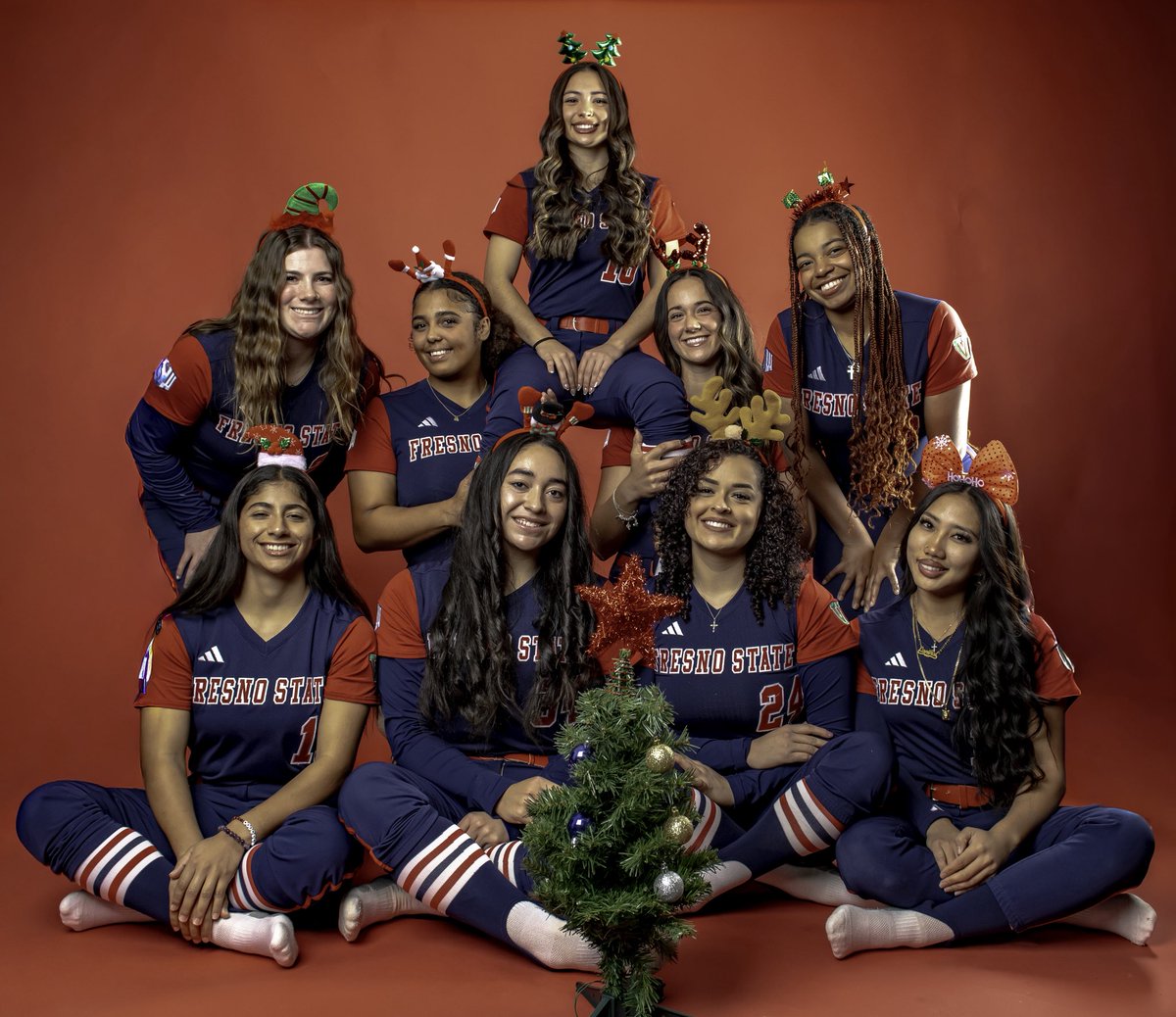 Happy Holidays, Red Wave 🎄☃️