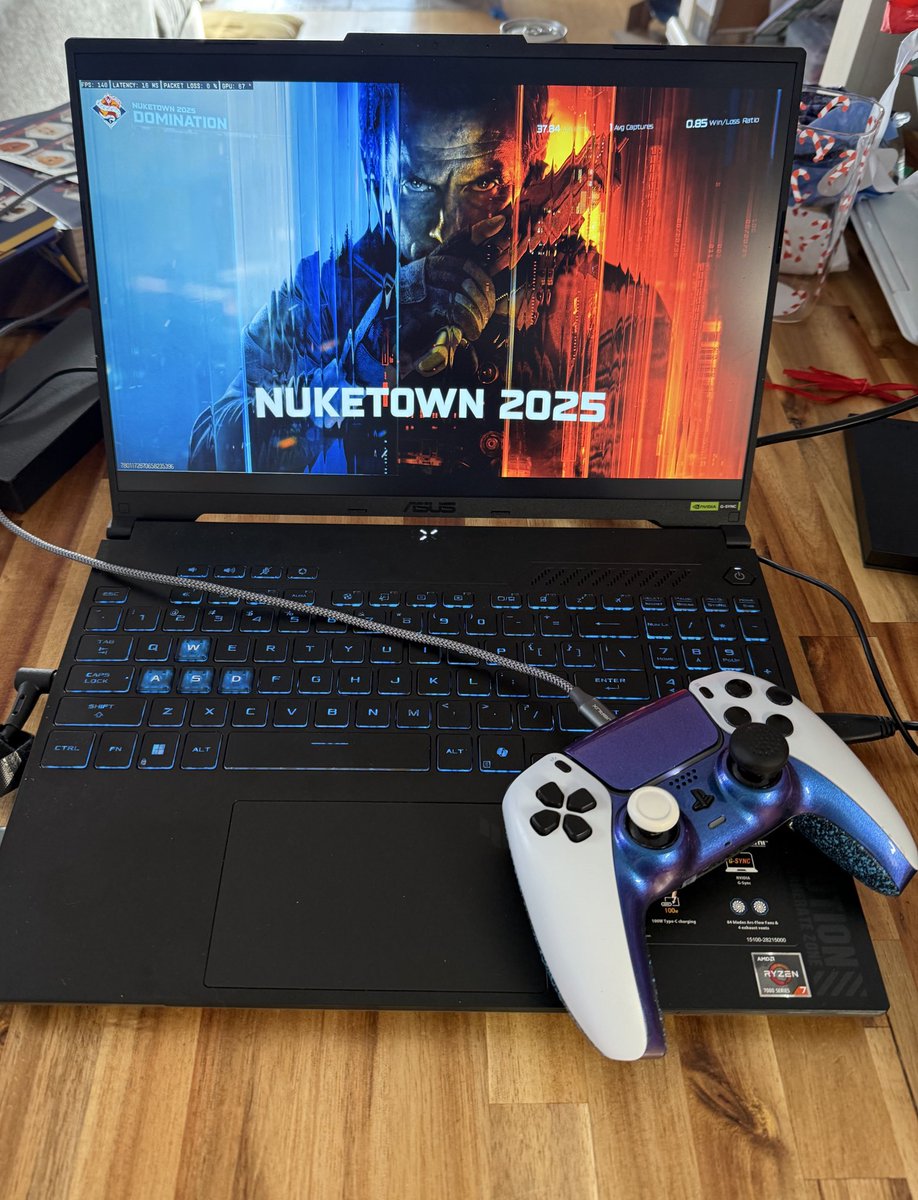 Merry Christmas been playing nuketown for 10+ years during this holiday 🤣