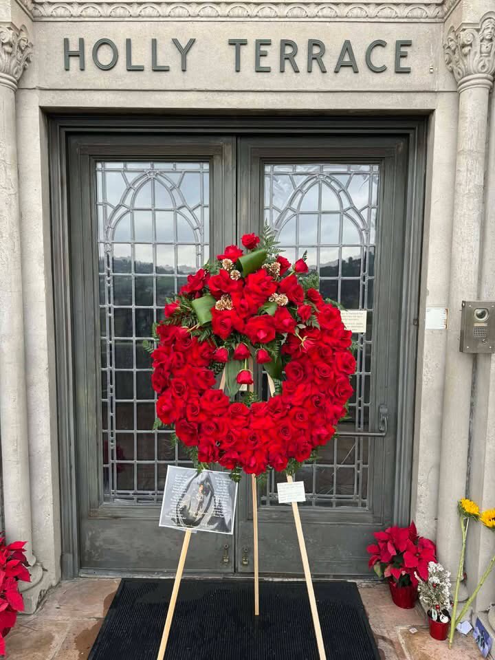 Merry Christmas,Michael🩷🩷🩷🎄🎅
#MerryChristmas2025 
#michaeljackson