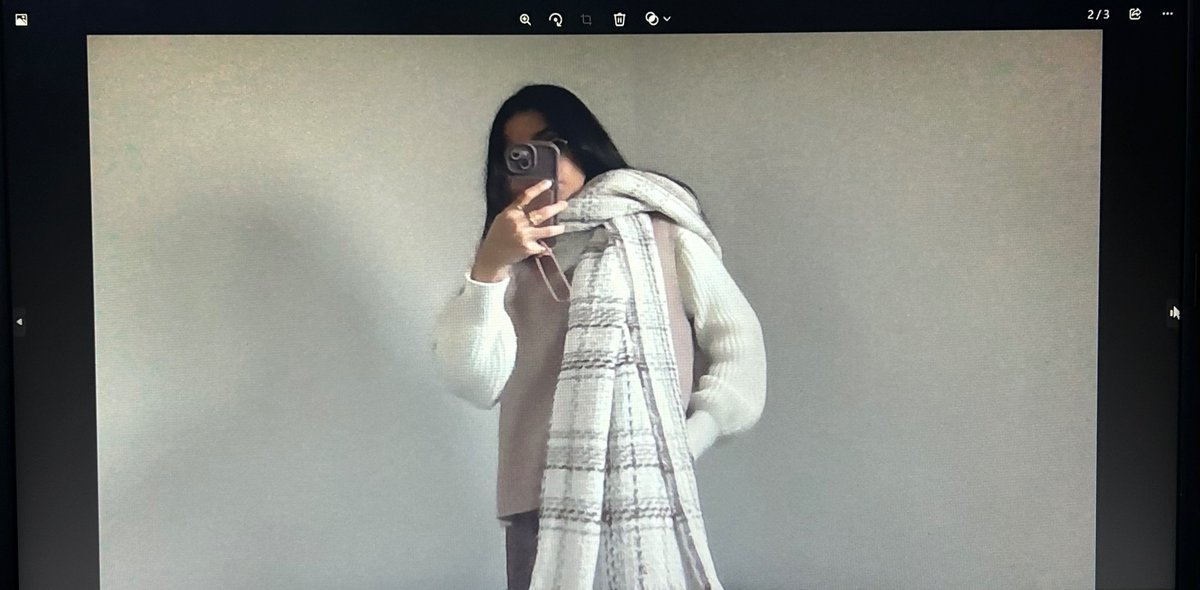 reejustme's tweet image. —موسم كانون