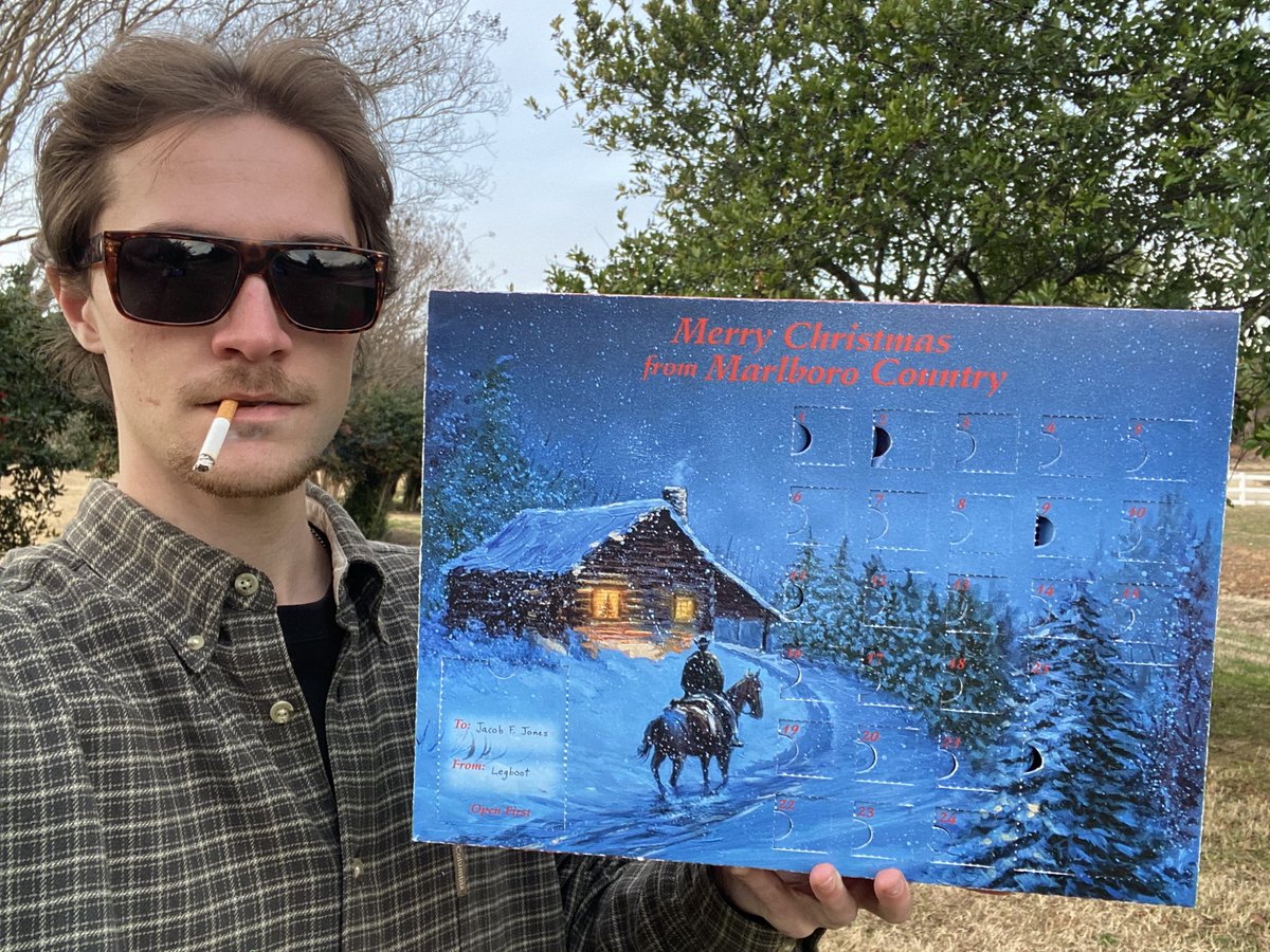 Was gifted a Cigarette Advent Calendar for Christmas this year! It's awesome