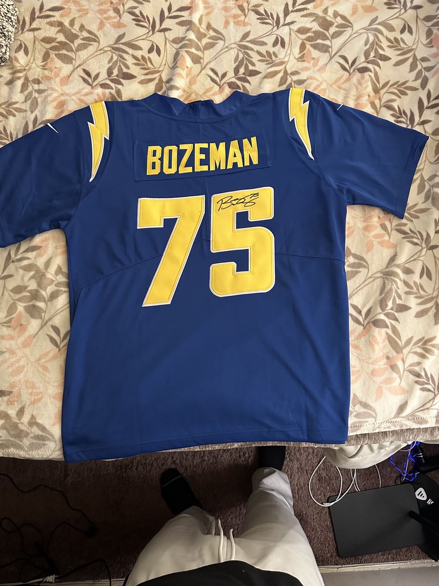 m4rblefloors's tweet image. Grandma count your fucking days